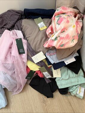Mixed TARGET Women's Clothing Bundle
